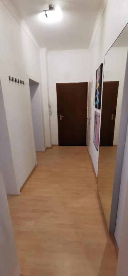 Appartamento Modern Living In A Perfect Location Essen Esterno foto